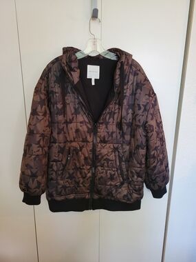 Avec Les Filles Brown Star-Print Hooded Puffer Jacket